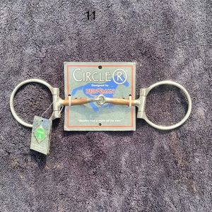 Circle R Snaffle Bit